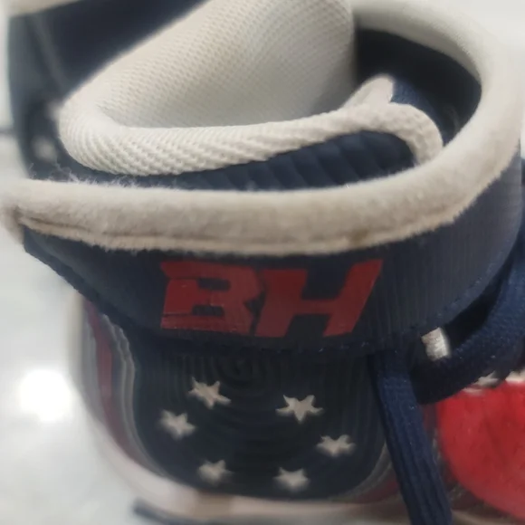 Under Armour Youth High Top Cleats 1K - Picture 9 of 10